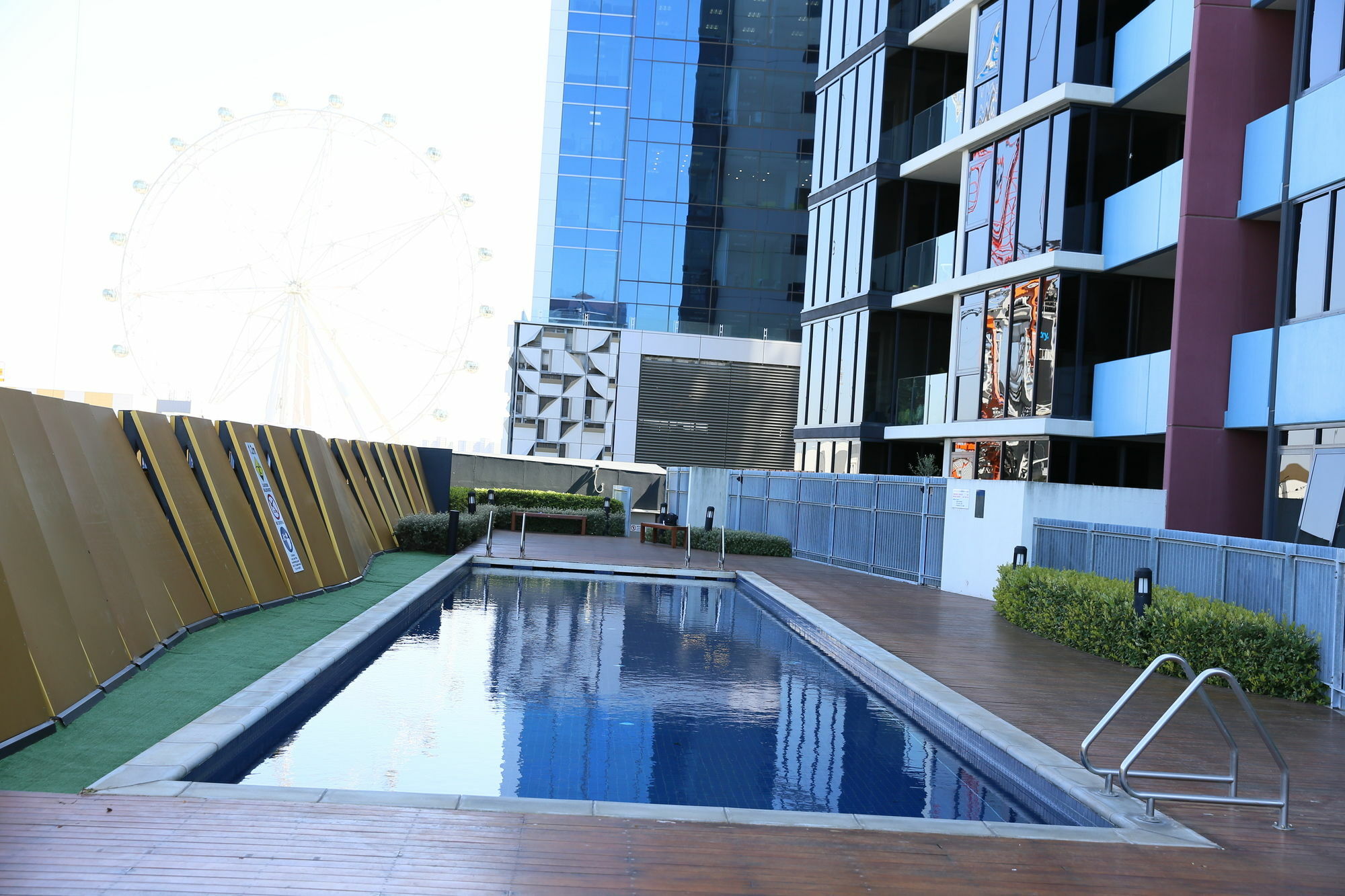 Acd Apartments Melbourne Exteriör bild